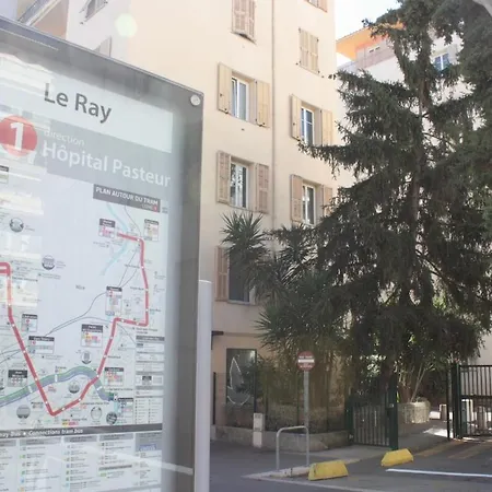 Le Cocon Nicois Cozy Et Lumineux Avec Parking 아파트