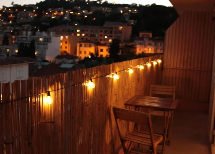 Le Cocon Nicois Cozy Et Lumineux Avec Parking Apartman